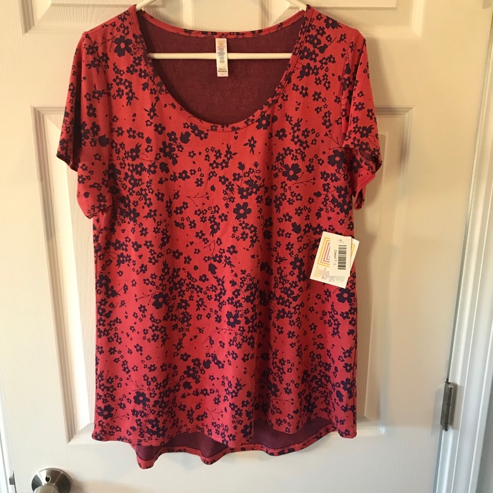 NWT LuLaRoe Classic T